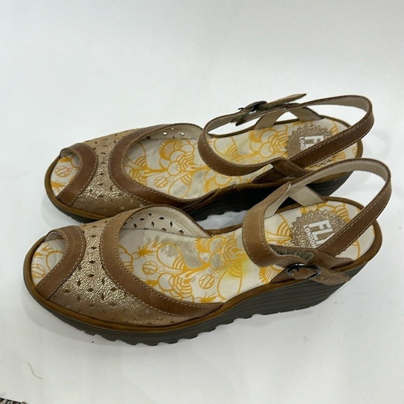 Fly London Yumo leather wedge sandals size 41. Brown and gold. - Picture 1 of 12